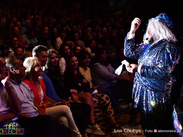 TEATRO-ENTREGA DE PREMIOS-02-1214
